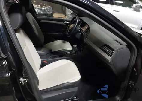 2021 Volkswagen Jetta 1.4T R-Line/1.4T S/1.4T Se из США, поврежденный, VIN 3VWC57BU6MM034872